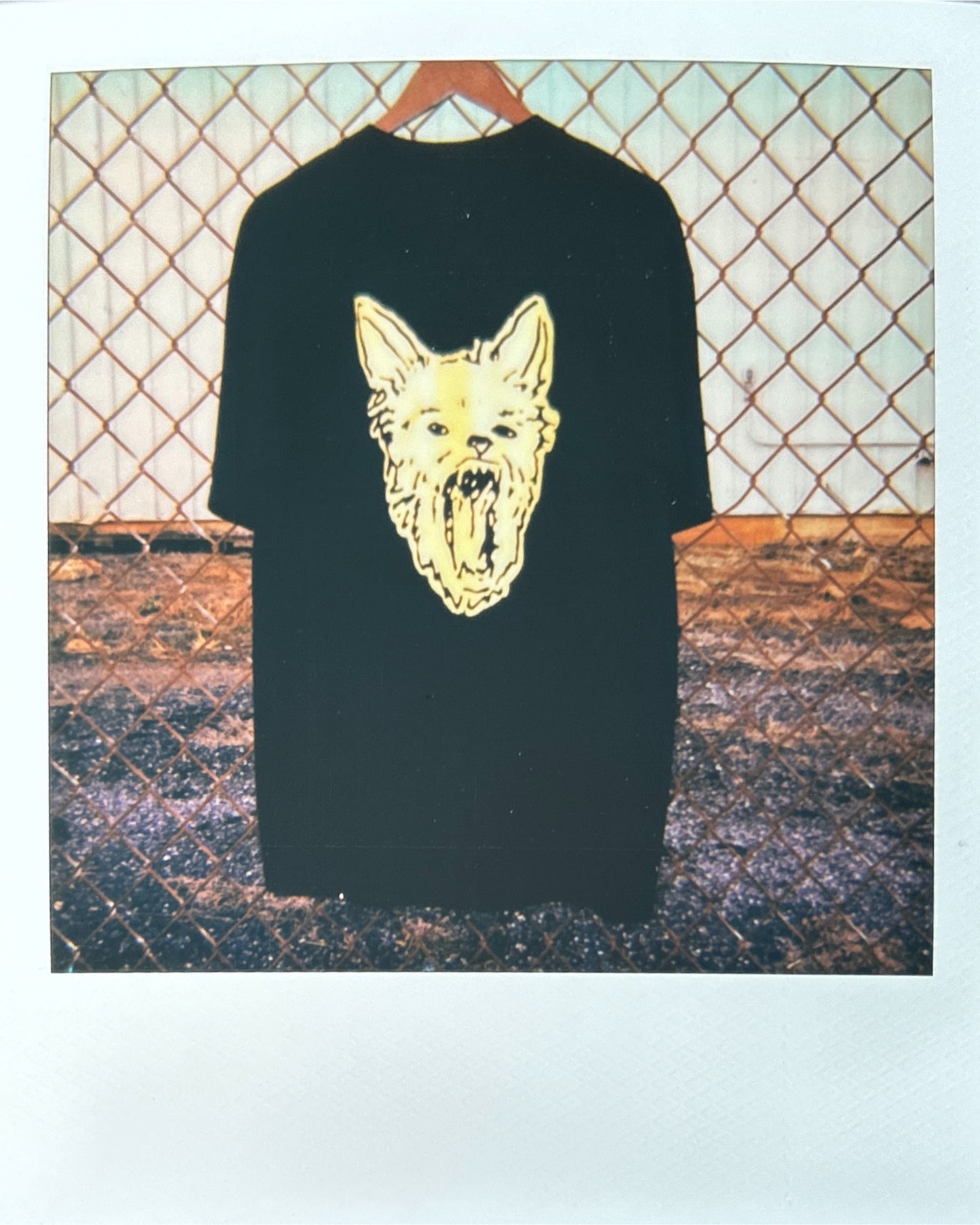 SNARL POCKET TEE